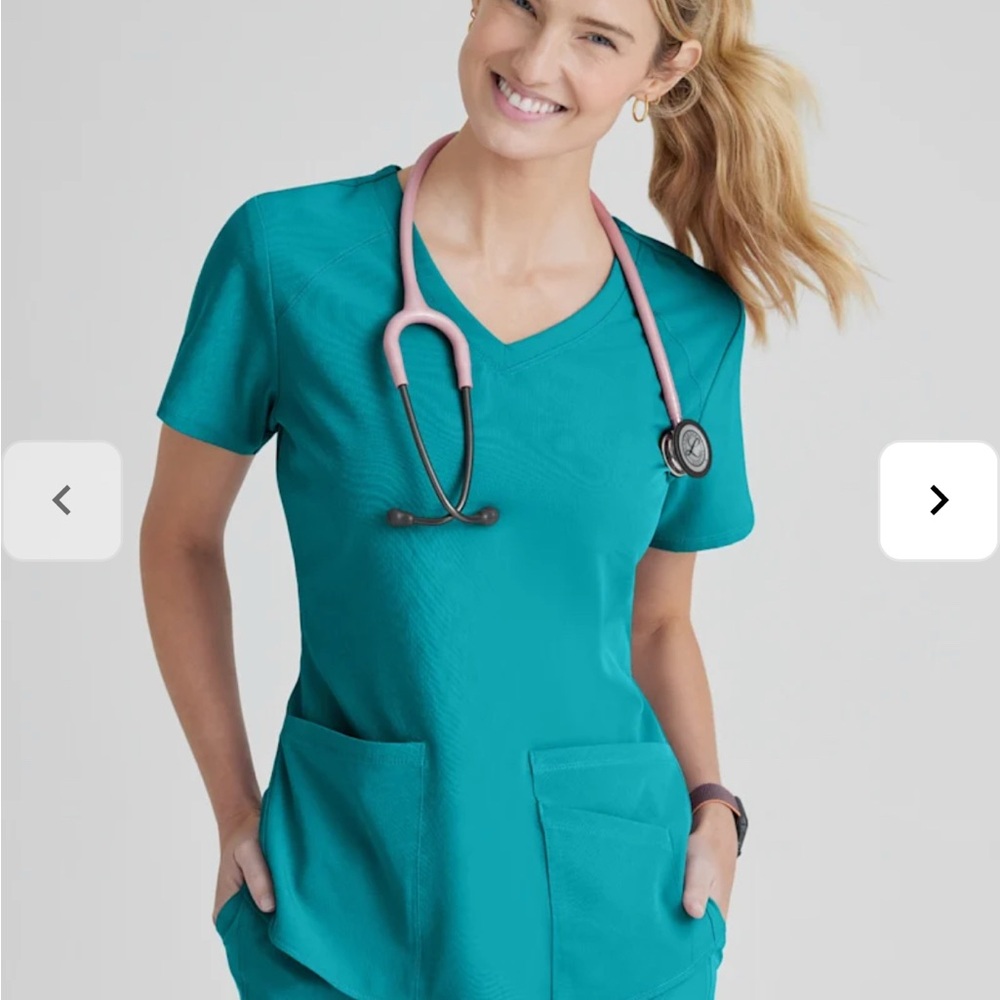 Skechers Turquoise Short Sleeve V-Neck Scrub Top x5 NWOT